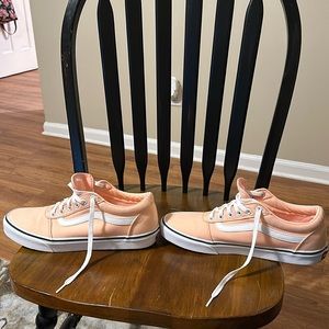 Women Vans Size 11